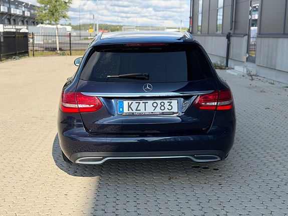 Mercedes-Benz C200 d 4 of 10