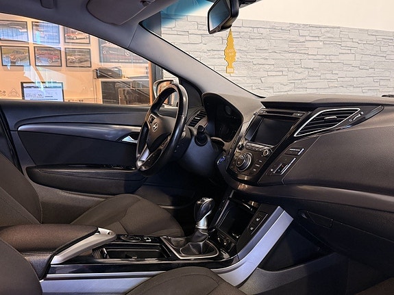 Hyundai i40 14 of 19