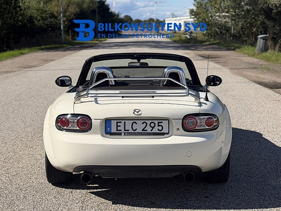 Mazda MX-5 11 of 13