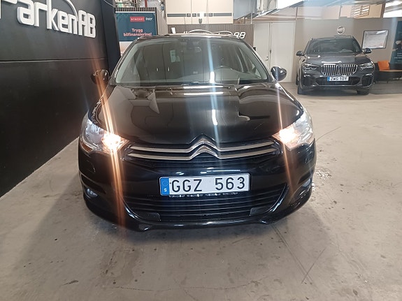 Citroen C4 3 of 17