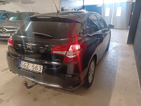 Citroen C4 7 of 17