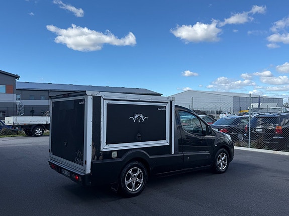 Peugeot Partner 2 of 7