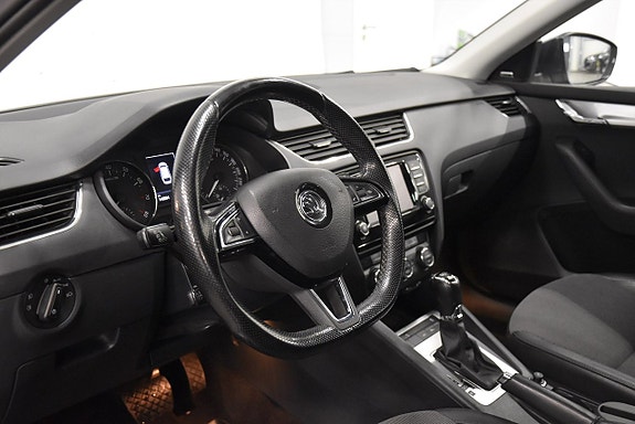 Skoda Octavia 9 of 22