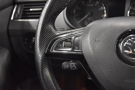 Skoda Octavia 10 of 22