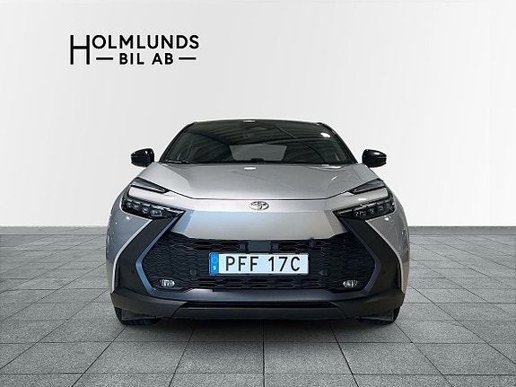 Toyota C-HR 5 of 26