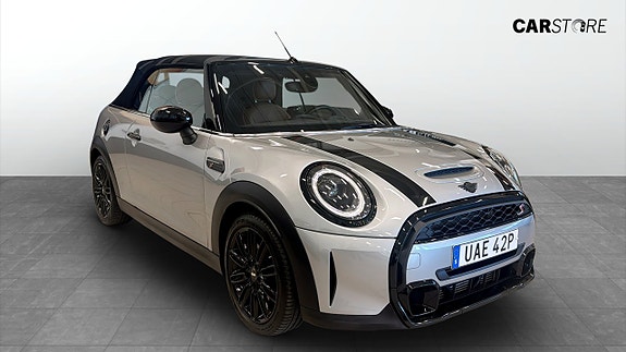 MINI Cooper S 17 of 18