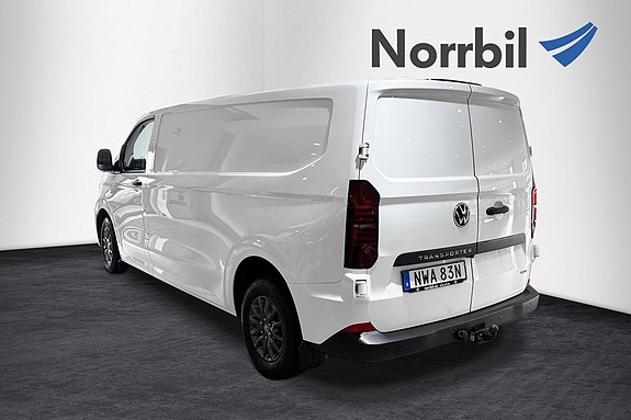 Volkswagen Transporter 3 of 7