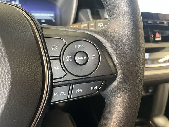 Toyota Corolla Cross 15 of 17