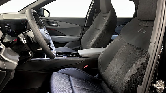 Audi Q3 8 of 12