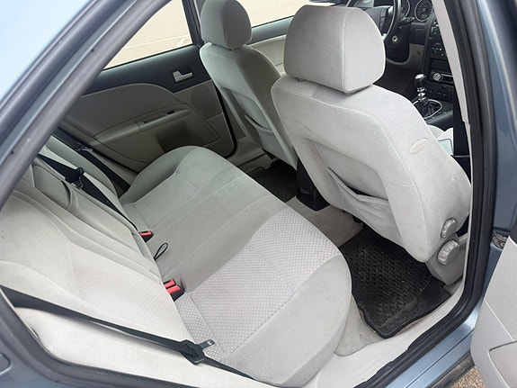 Ford Mondeo 6 of 6