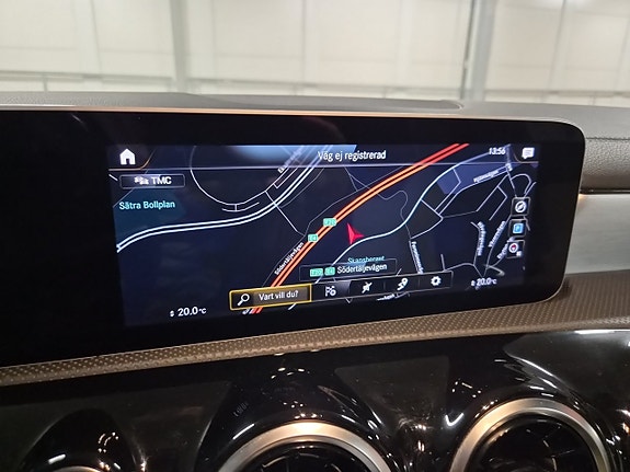 Mercedes-Benz CLA200 18 of 19