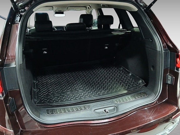 Renault Koleos 13 of 13