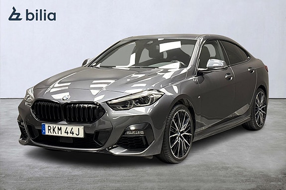 BMW 218i 6 of 13