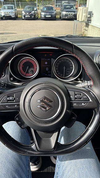 Suzuki Swift 14 of 24