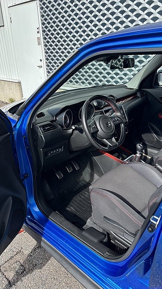 Suzuki Swift 11 of 24