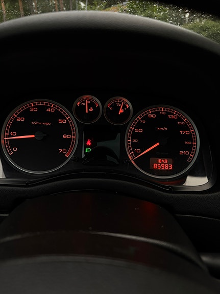 Peugeot 307 SW 10 of 19