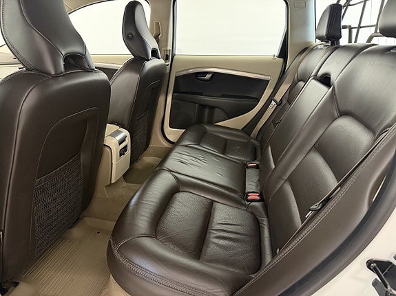 Volvo XC70 10 of 11