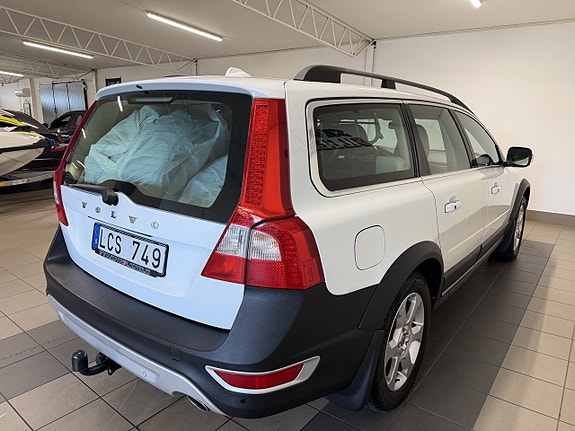 Volvo XC70 5 of 11
