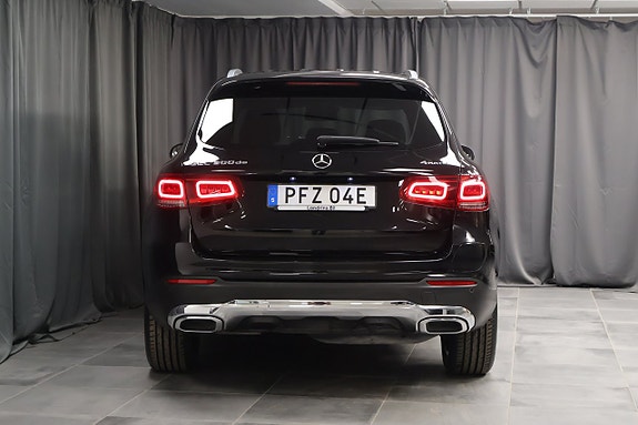 Mercedes-Benz GLC300 de 4 of 28