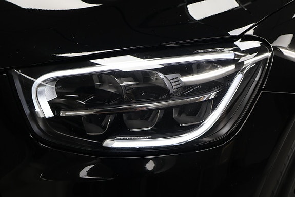 Mercedes-Benz GLC300 de 8 of 28