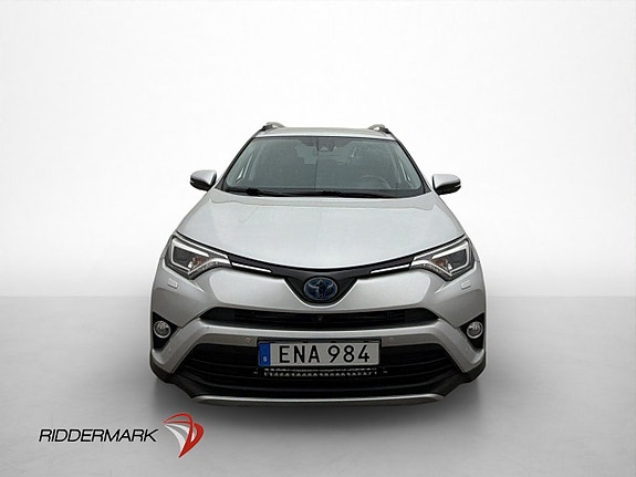 Toyota RAV4 2 of 30