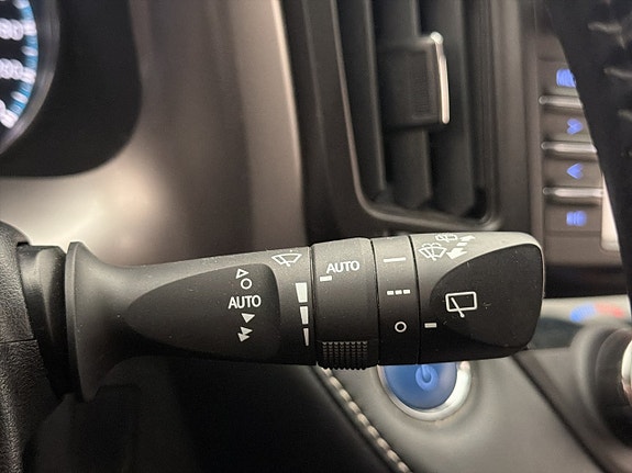 Toyota RAV4 26 of 30