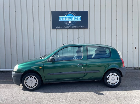 Renault Clio 2 of 7