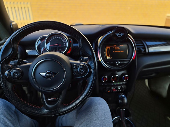 MINI John Cooper Works 9 of 9