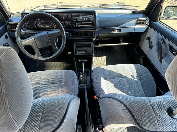 Volkswagen Jetta 7 of 15