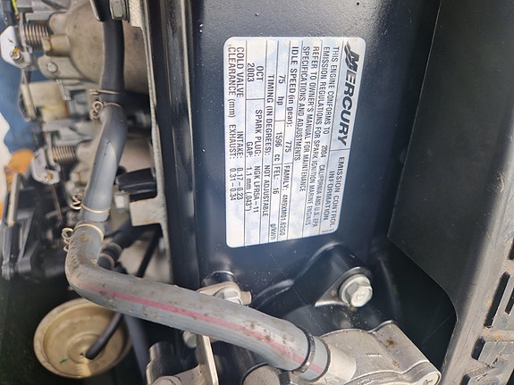 Uttern S52 2003, 4takt Mercury 75hk 6 of 6
