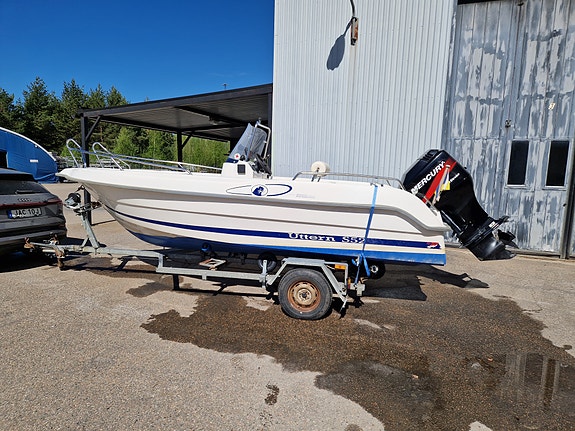 Uttern S52 2003, 4takt Mercury 75hk 5 of 6