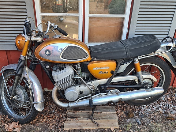 Suzuki T 500 COBRA 2 of 4