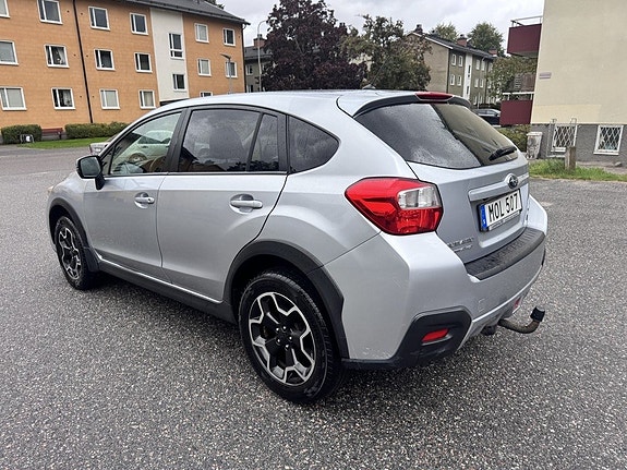 Subaru XV 2 of 5
