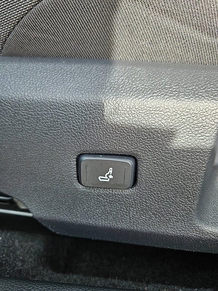Suzuki Swace 22 of 28