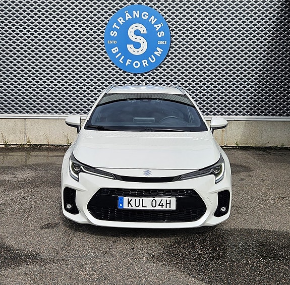 Suzuki Swace 3 of 28