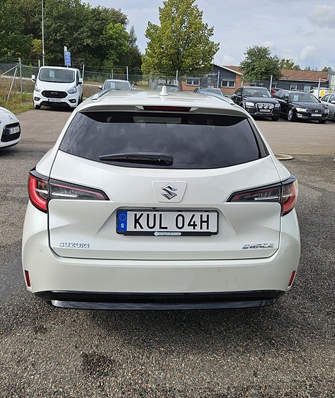 Suzuki Swace 6 of 28