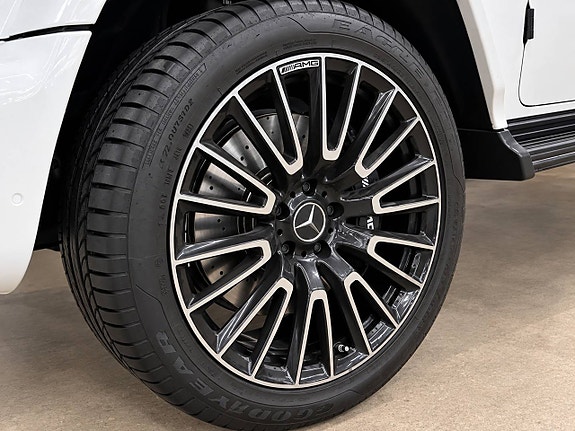 Mercedes-Benz G63 18 of 18