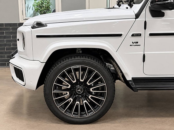 Mercedes-Benz G63 6 of 18