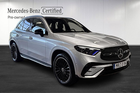Mercedes-Benz GLC300 e 2 of 12