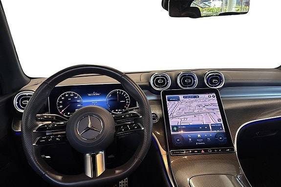 Mercedes-Benz GLC300 e 8 of 12
