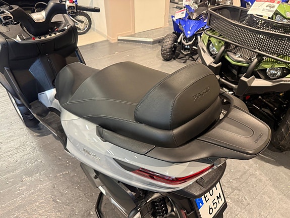Piaggio MP3 400 HPE 8 of 10