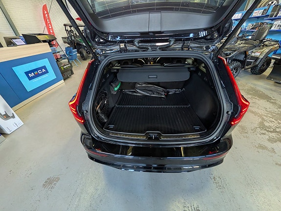 Volvo V60 13 of 19
