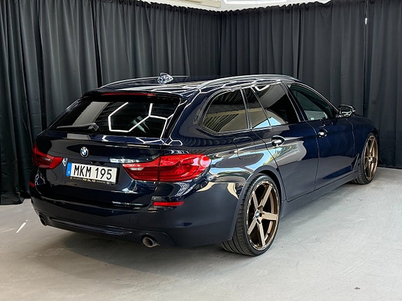 BMW 520d 4 of 13