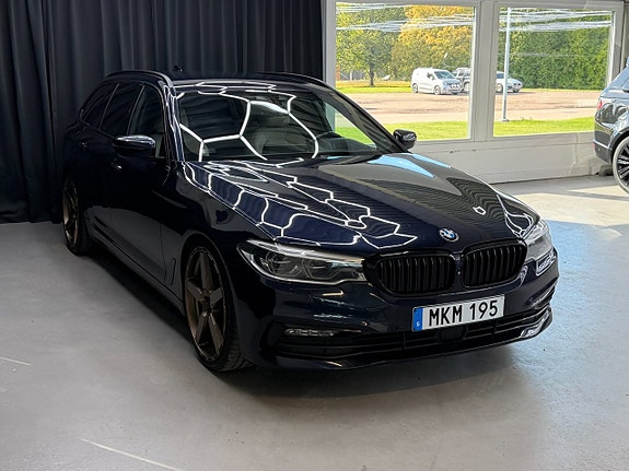 BMW 520d 2 of 13