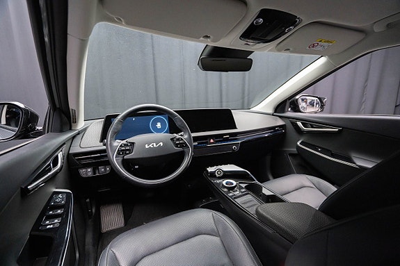 Kia EV6 11 of 25