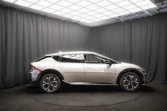 Kia EV6 6 of 25