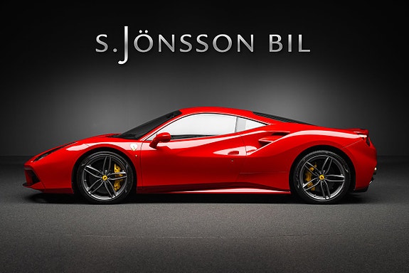 Ferrari 488 GTB 4 of 18