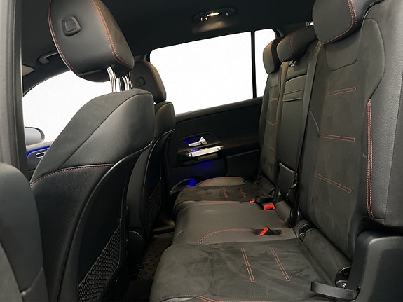 Mercedes-Benz EQB250+ 15 of 30