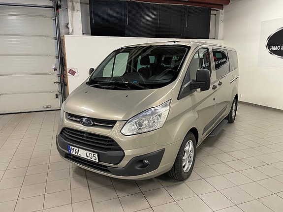 Ford Custom Tourneo