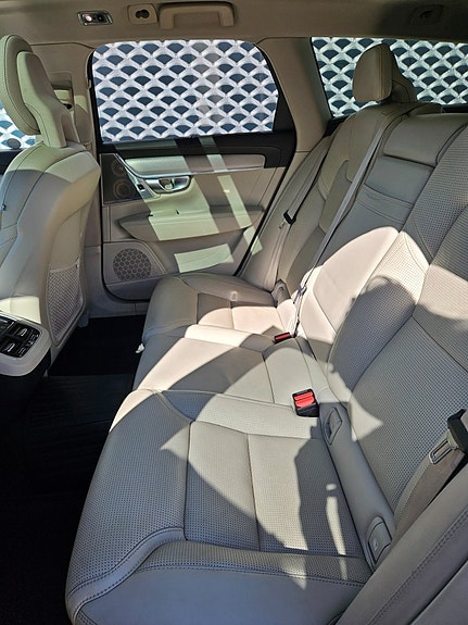 Volvo V90 Cross Country 23 of 30